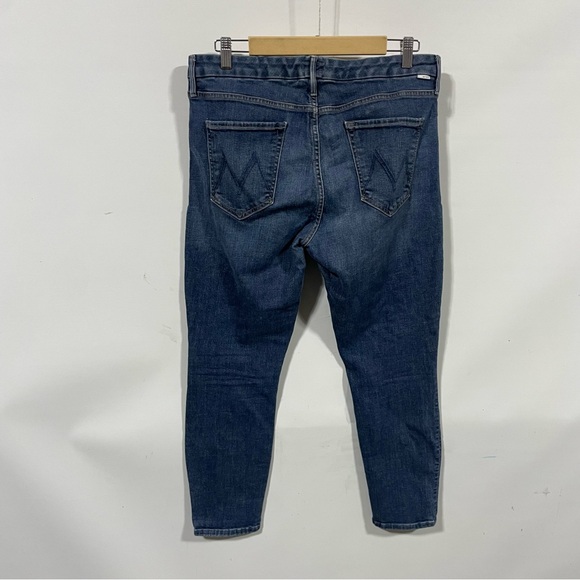 Mother the looker crop Classic Blue Denim Jeans - Picture 4 of 6
